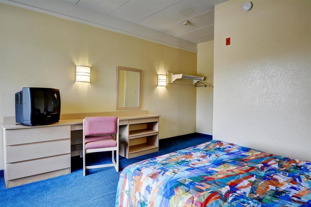 Motel 6-Joliet, Il - I-80 Exterior photo